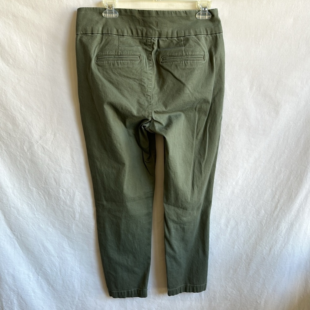 Style & Co. khaki green pull-on pants, size M - Picture 4 of 8
